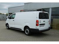Gebraucht Toyota Proace Plus 122 PS (89 kW) 2021 Schaumweiß Van / Kleinbus