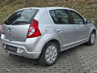Gebraucht Dacia Sandero 75 PS (55 kW) 2012 Silber Limousine