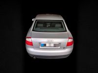 Gebraucht Audi A4 102 PS (75 kW) 2002 Grau Limousine
