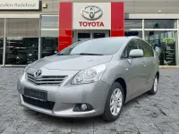 Gebraucht Toyota Verso Edition 147 PS (108 kW) 2011 Grey metallic Van / Kleinbus