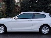 Gebraucht BMW 114 102 PS (75 kW) 2013 Weiß Kleinwagen