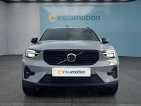 Gebraucht Volvo XC40 197 PS (144 kW) 2025 Grau SUV