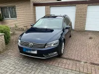 Gebraucht VW Passat 140 PS (102 kW) 2014 Blau Kombi