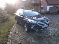 Gebraucht Ford Kuga Trend 150 PS (110 kW) 2017 Blau SUV