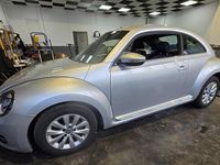 Gebraucht VW Beetle Design 160 PS (117 kW) 2014 Silber Kleinwagen