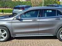 Gebraucht Mercedes GLA220 Urban 177 PS (130 kW) 2018 Grau SUV