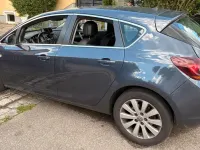 Gebraucht Opel Astra 110 PS (80 kW) 2010 Blau Kleinwagen