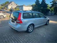Gebraucht Volvo V70 181 PS (133 kW) 2014 Silber Kombi
