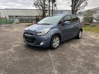 Gebraucht Hyundai ix20 125 PS (91 kW) 2011 Blau Kleinwagen