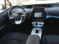 Gebraucht Toyota Prius Executive 98 PS (72 kW) 2016 Rot Limousine