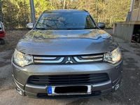 Gebraucht Mitsubishi Outlander Intense 150 PS (110 kW) 2013 Grau SUV