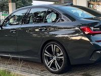 Gebraucht BMW 330 258 PS (189 kW) 2020 Grau Limousine