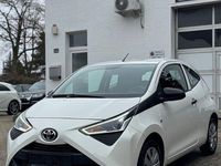 Gebraucht Toyota Aygo 72 PS (52 kW) 2018 Weiß Kleinwagen