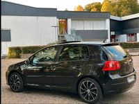 Gebraucht VW Golf V 75 PS (55 kW) 2007 Schwarz Kleinwagen
