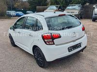 Gebraucht Citroën C3 PureTech 68 PS (50 kW) 2016 Weiß Limousine