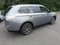 Gebraucht Mitsubishi Outlander Instyle 150 PS (110 kW) 2015 Grau SUV
