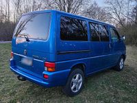 Gebraucht VW T4 151 PS (111 kW) 1999 Blau Van