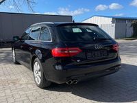 Gebraucht Audi A4 Sport 150 PS (110 kW) 2015 Schwarz Kombi