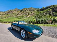 Używany Jaguar XK8 284 KM (208 kW) 1997 Zielony Kabriolet
