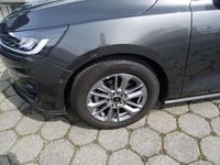 Gebraucht Ford Focus Titanium 155 PS (114 kW) 2024 Magneticgrau (metallic) Kombi