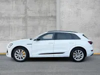 Gebraucht Audi e-tron Sport 369 kW (503 PS) 2022 Weiß SUV