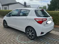 Gebraucht Toyota Yaris Team 111 PS (81 kW) 2018 Weiß Limousine
