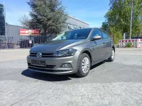 Gebraucht VW Polo Comfortline 95 PS (69 kW) 2019 Limestone grey metallic Kleinwagen