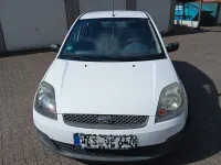 Gebraucht Ford Fiesta 69 PS (50 kW) 2006 Weiß Kleinwagen