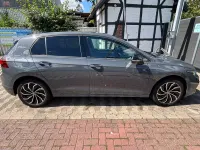 Gebraucht VW Golf VIII Move 150 PS (110 kW) 2023 Grau Limousine