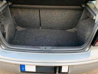 Gebraucht VW Polo 69 PS (50 kW) 2007 Grau Kleinwagen