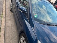 Usado Ford Focus Ambiente 101 CV (74 kW) 2014 Azul Familiar