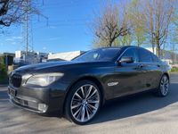 gebraucht BMW 740 d /NAVI/LEDER/KAMERA/HEAD-UP/21ZOLL/VOLL