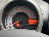 Gebraucht Peugeot 107 50 PS (36 kW) 2005 Rot Kleinwagen