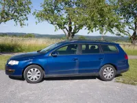 Gebraucht VW Passat Trendline 140 PS (102 kW) 2008 Blau Kombi