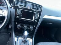 Gebraucht VW Golf VII 150 PS (110 kW) 2015 Weiß Kleinwagen