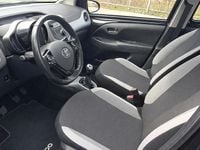 Gebraucht Toyota Aygo 69 PS (50 kW) 2018 Schwarz Kleinwagen