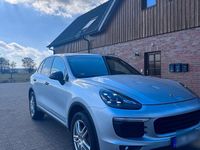 Gebraucht Porsche Cayenne 300 PS (220 kW) 2016 Silber SUV