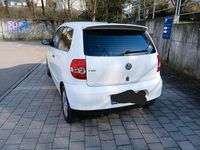 Gebraucht VW Fox 60 PS (44 kW) 2011 Weiß Kleinwagen