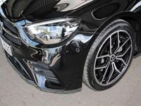 Second-hand Mercedes E200 AMG line 197 CP (144 kW) 2024 Negru Break