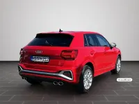 Gebraucht Audi SQ2 Sport 301 PS (221 kW) 2023 Rot SUV