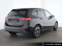 Gebraucht Mercedes B250e Advanced 218 PS (160 kW) 2025 Unilack nachtschwarz Kleinwagen