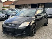 Gebraucht Kia ProCeed LX 126 PS (92 kW) 2009 Schwarz Kleinwagen