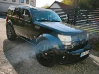 Używany Dodge Nitro 180 KM (132 kW) 2008 Czarny SUV