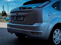 Usata Ford Focus 101 CV (74 kW) 2008 Argento Utilitaria