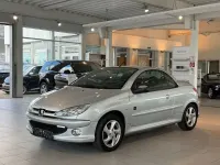 Gebraucht Peugeot 206 CC Sport 109 PS (80 kW) 2007 Grau Cabrio