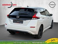 Gebraucht Nissan Leaf N-Connecta 110 kW (150 PS) 2022 Weiß Kleinwagen