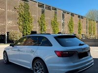 Gebraucht Audi A4 Comfort 2020 Weiß Kombi