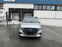 Gebraucht Mercedes V300 Avantgarde 237 PS (174 kW) 2025 Hightechsilber metallic Van / Kleinbus