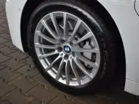 Gebraucht BMW 530e Sport Line 184 PS (135 kW) 2023 Alpinweiss iii Kombi