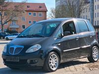 Gebraucht Lancia Musa 101 PS (74 kW) 2004 Schwarz Van / Kleinbus